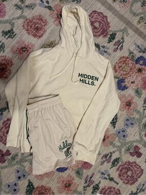 Cream Hoodie - Women's Pullover Sweatshirt Size M